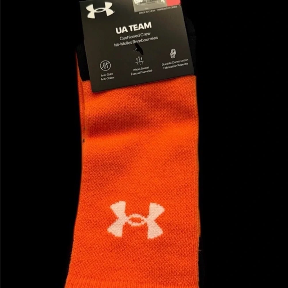 Under Armour Men’s XL 4 Pair of Misc Athletic Socks
